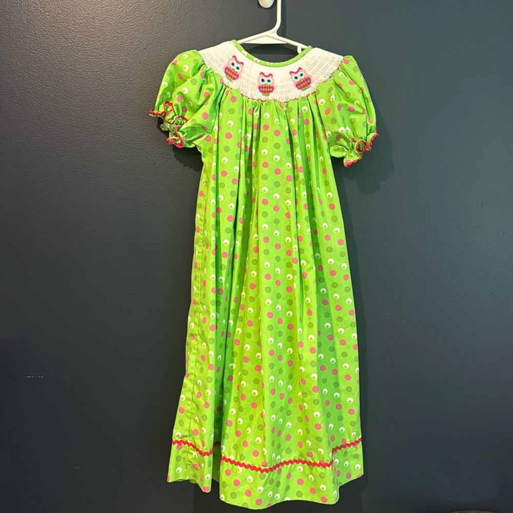 EUC owl smock dress
